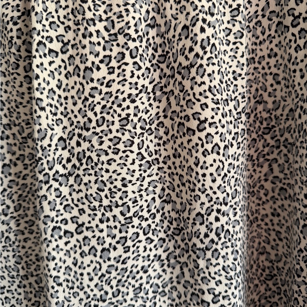 Cheetah Maxi Dress - Picture 2 of 3